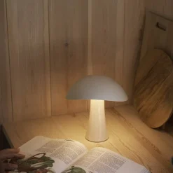 Rumee 220 Portabel bordslampa Cloud White IP44