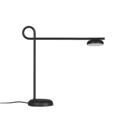 Salto bordslampa svart