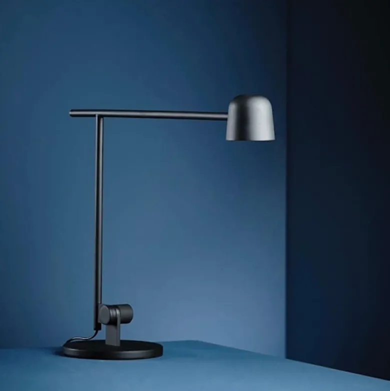 Satellite bordslampa matt black