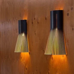 Secto 4231 Vägglampa svart