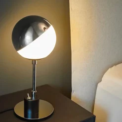 SF 28 Bauhaus bordslampa krom, opalglas
