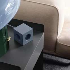 Square 1 grenuttag 30W Dual USB-C & Magnetic base 3m Shark Blue