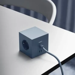 Square 1 grenuttag 30W Dual USB-C & Magnetic base 3m Shark Blue