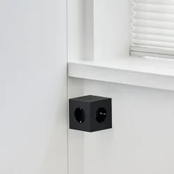 Square 2 grenuttag 30W Dual USB-C Stockholm Black