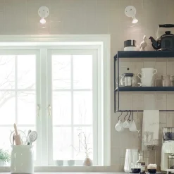 Star 1 tak-/vägglampa fast installation vit strukturlack