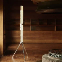 Superwire golvlampa