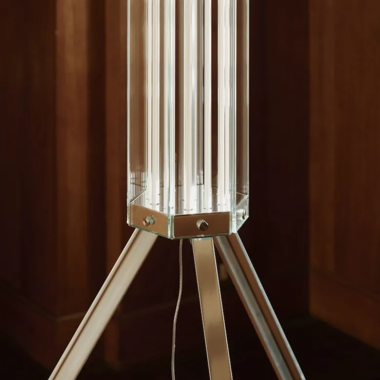 Superwire golvlampa