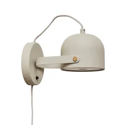 Svejk 13 vägglampa beige