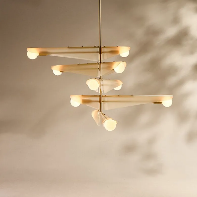 Sycamore Chandelier 5 Tiers Taklampa Dusk Pink/mässing