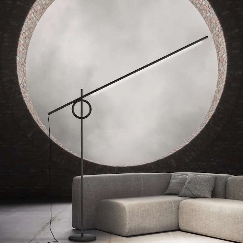 Tangent XL golvlampa svart