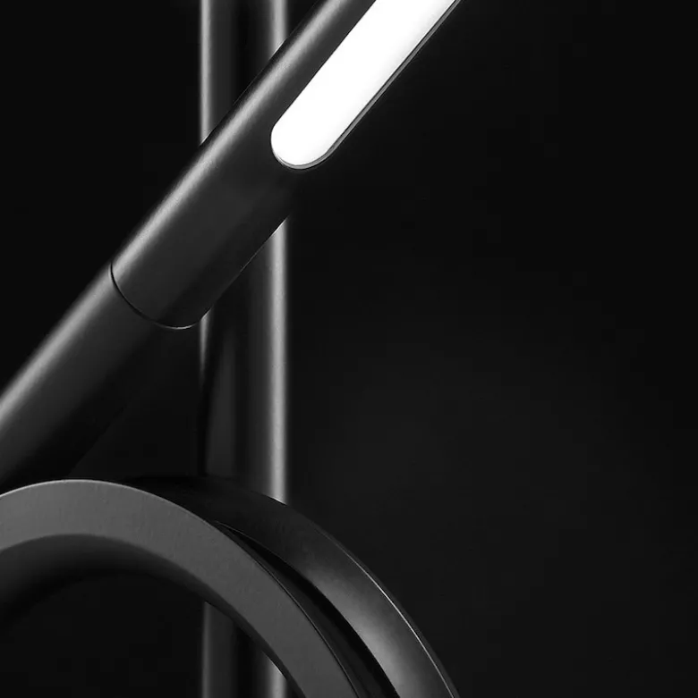 Tangent XL golvlampa svart