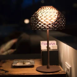 Tatou T1 bordslampa Ochra grå