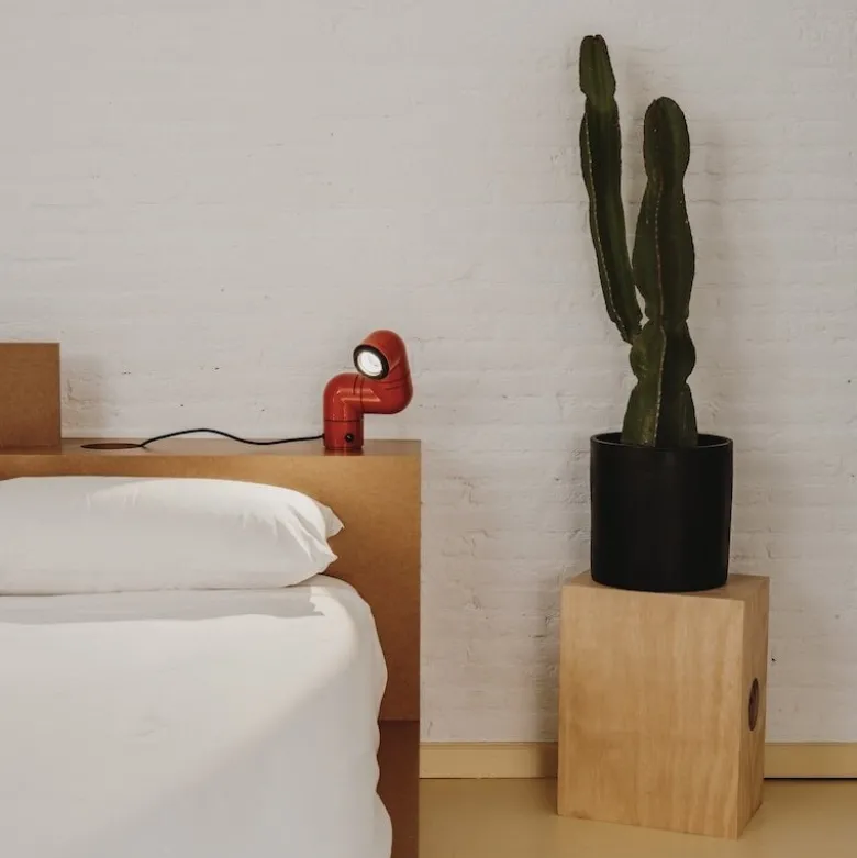 Tatu bord/vägglampa röd