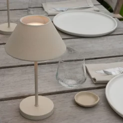 Teya portabel bordslampa offwhite