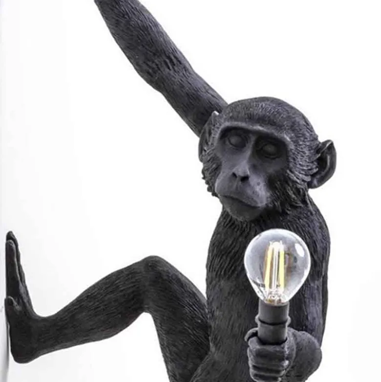 The Monkey Lamp Hanging right outdoor vägglampa svart