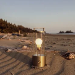 The Muse 2.0 portabel bordslampa IP44 Solid Brass