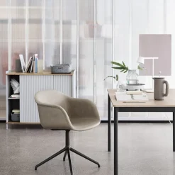 Tip bordslampa White