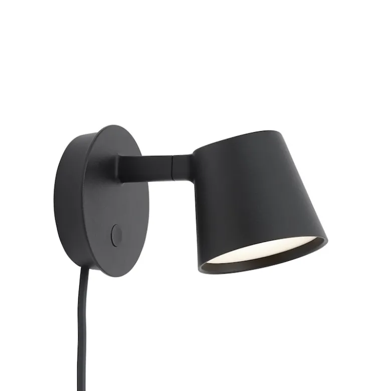 Tip vägglampa svart