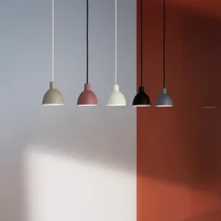 Toldbod 120 Taklampa black