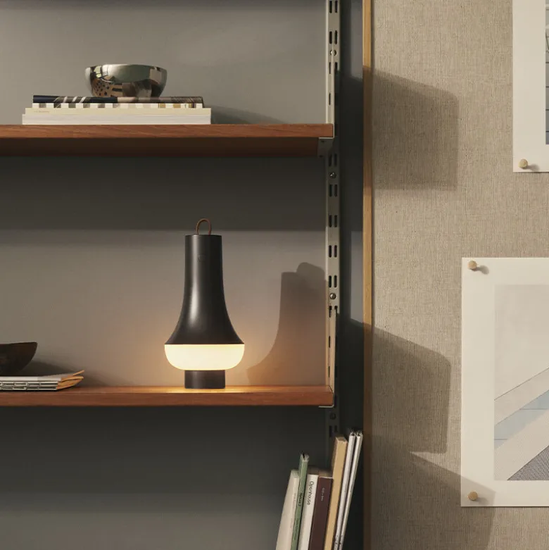 Tomoshi Portable bordslampa dark brown