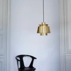 Utzon JU1 taklampa mässing