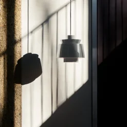Utzon JU1 Taklampa Stone Grey