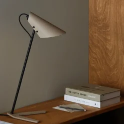 Vincent bordslampa sandstruktur/svartstruktur