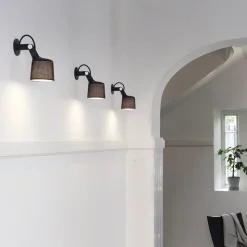 Vipp 524 vägglampa svart