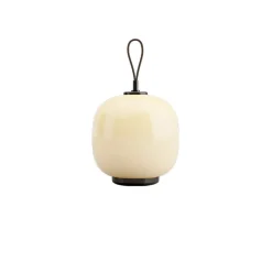 VL 45 Radiohus portabel bordslampa aged brass/glossy pale yellow