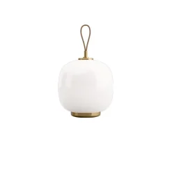 VL 45 Radiohus portable bordslampa Brass/Glossy White Opal