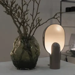 Ware bordslampa grå