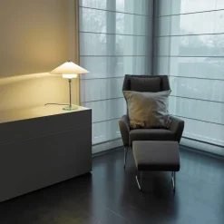 WG 27 Wagenfeld Bordslampa glas, nickel, vit