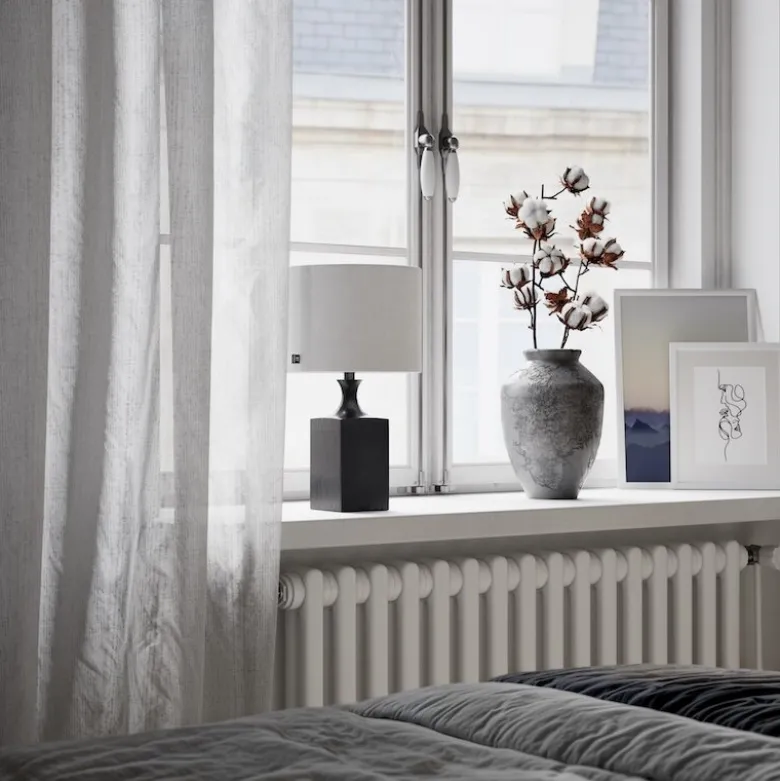 Woody H42cm bordslampa svart/vit
