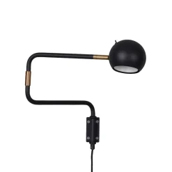 YES! 62 vägglampa svart